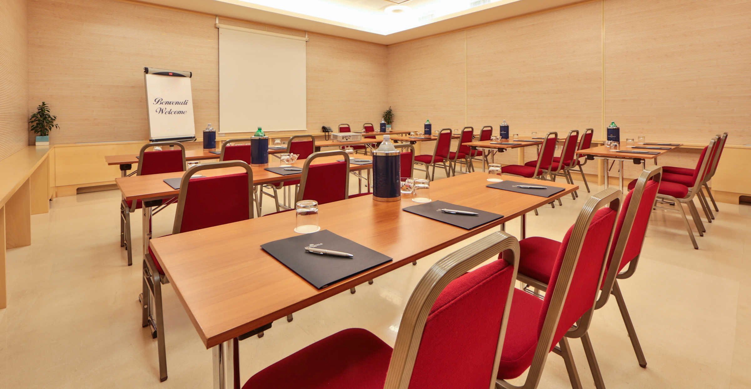 Unahotels Varese 41/42