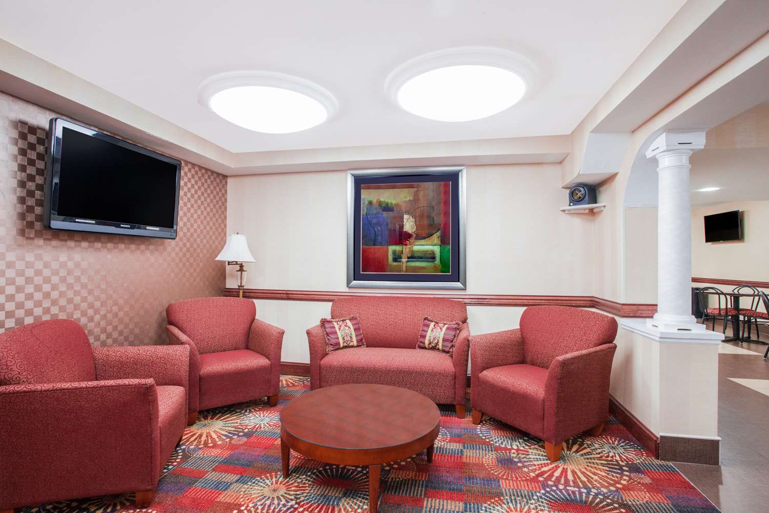 Ramada by Wyndham Edgewood Hotel & Conference Center 8/20