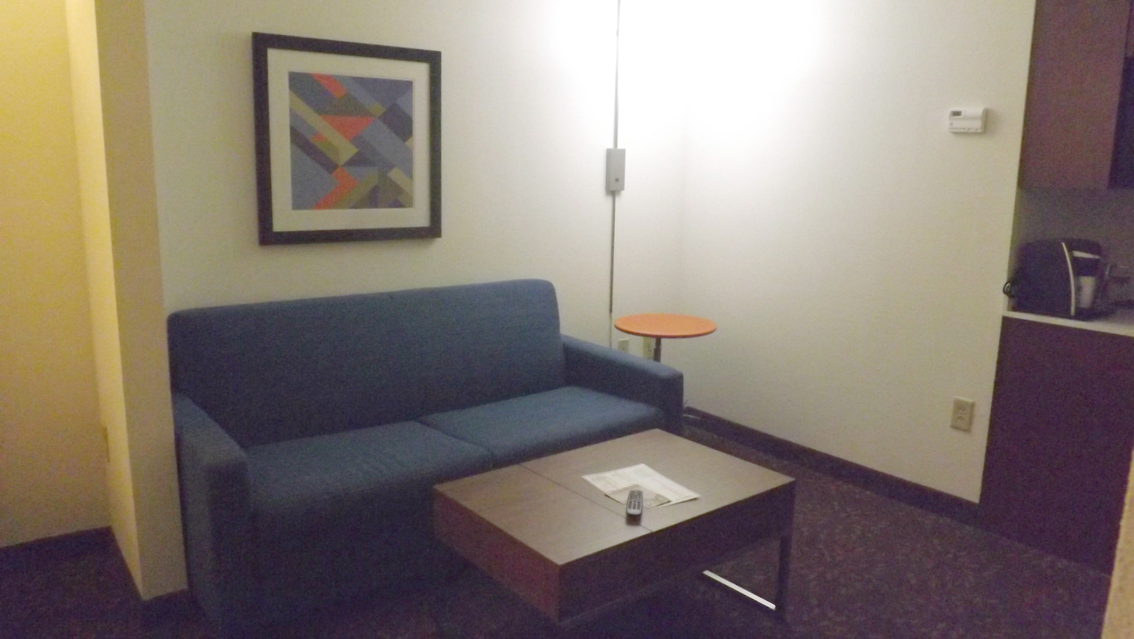 Holiday Inn Express Hotel Suites Dyersburg 32/41
