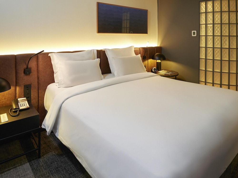 Deluxe Premium Room - Adapted for Reduced Mobility, 1 Queen Size Bed