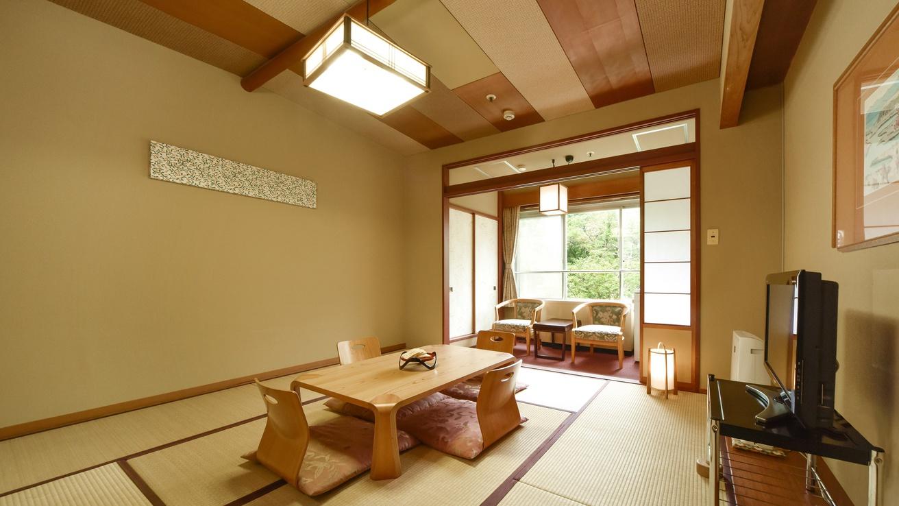 Japanese, Casual, No Bathroom
