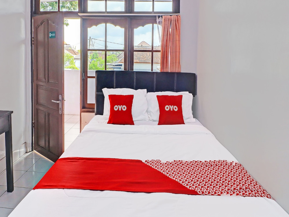 Super OYO 1356 Gusti Residence 28/46