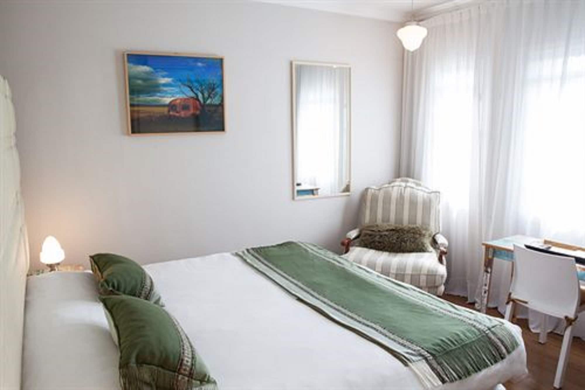 غرفة سوبيريور بسرير كينج، Rendez Vous Hotel Buenos Aires 2/6