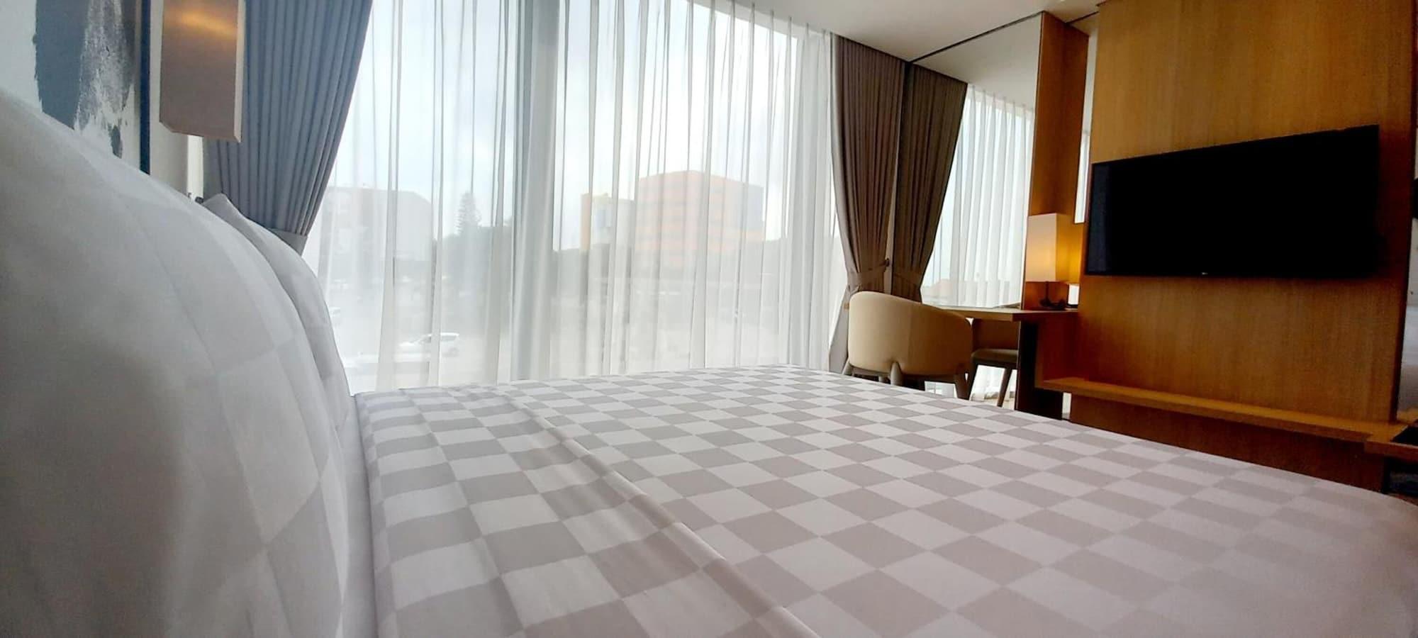LK Hotel Chadstone Cikarang 7/20