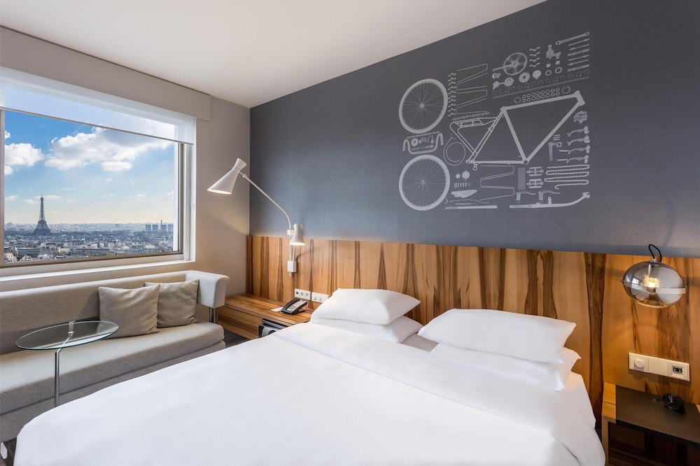 Hyatt Regency Paris Etoile Ex Concorde Lafayette 28/72