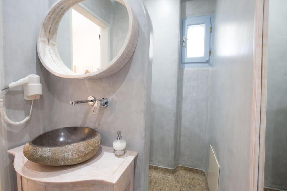 Apartment, Queen Bed, Erato Apartments Santorini 5/8
