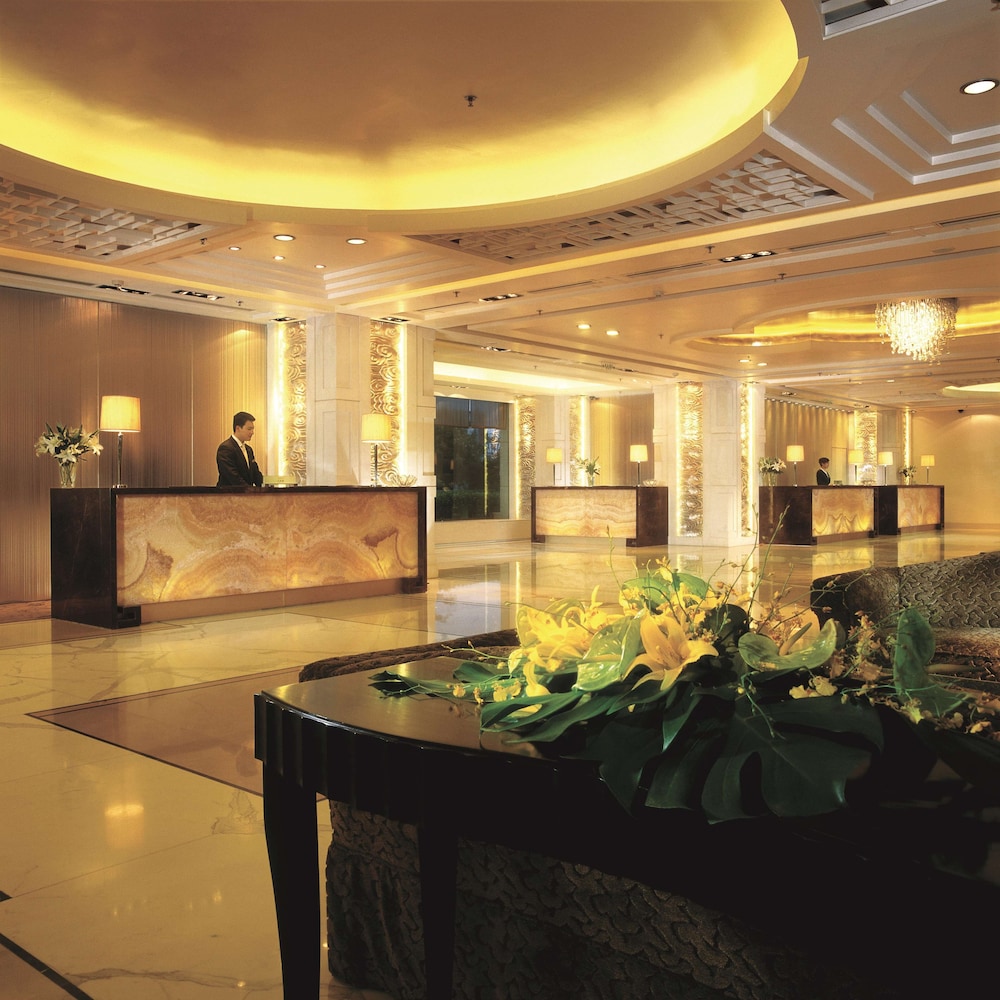 Lobby at Shangri La Beijing, BEIJING