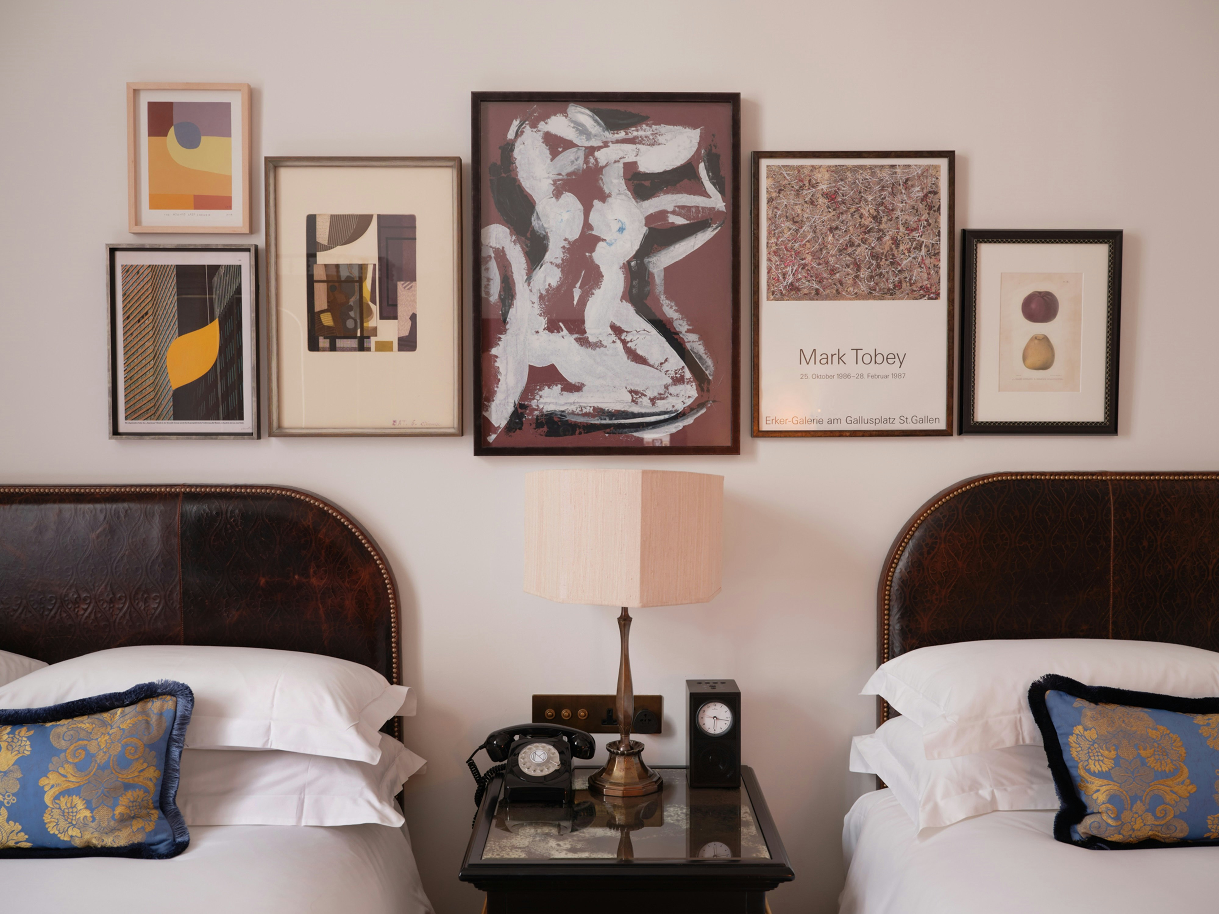 GRAND, DOUBLE BED