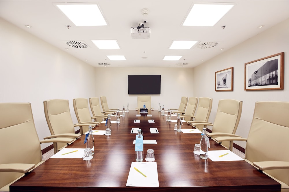 HILTON GARDEN INN RZESZOW 46/49