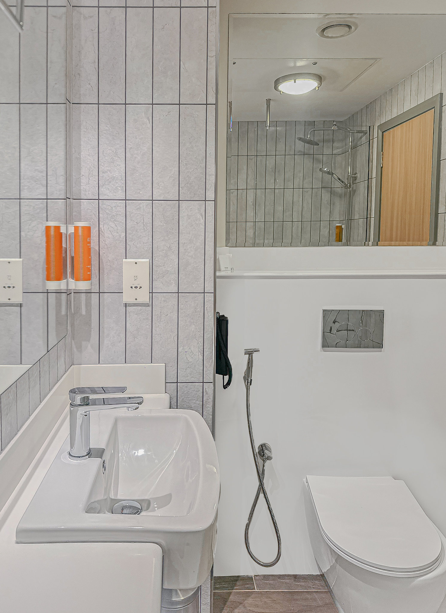 Premier Inn Abu Dhabi Capital Centre 76/82