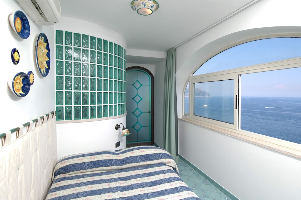 Hotel La Ninfa 3/61