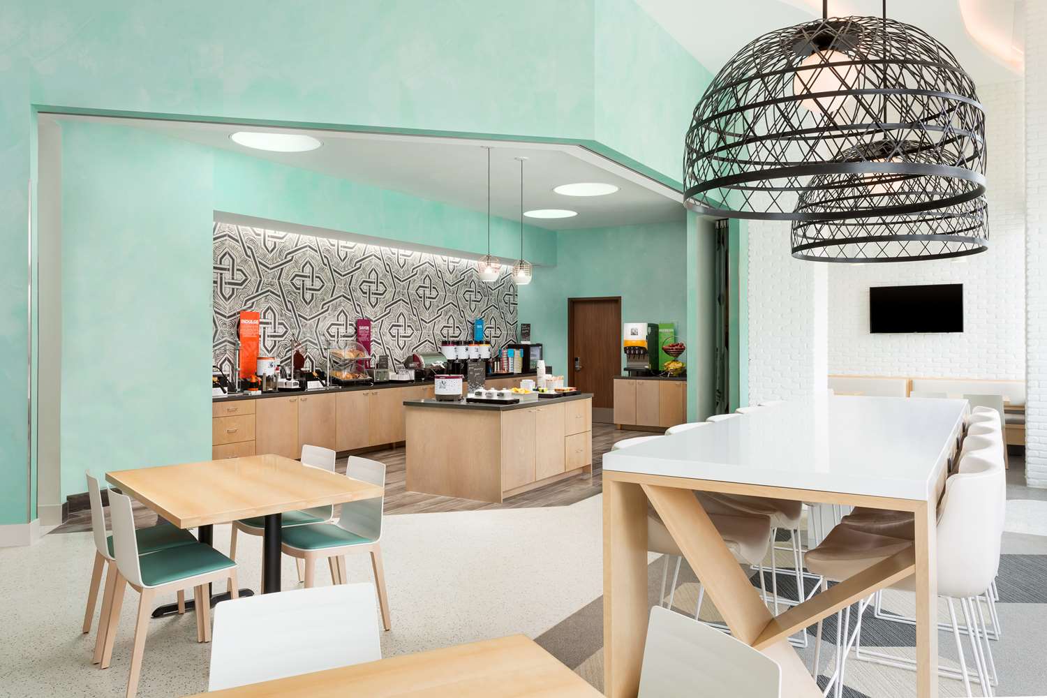 restaurant cafeteria