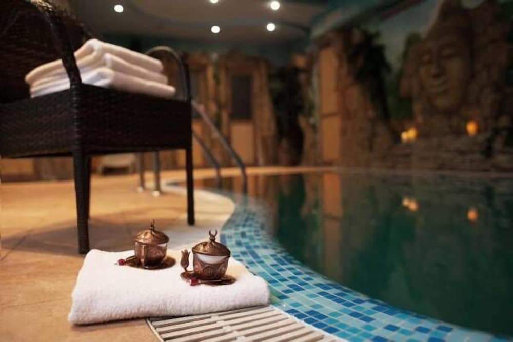 SHADOW BOUTIQUE HOTEL AND SPA 15/31