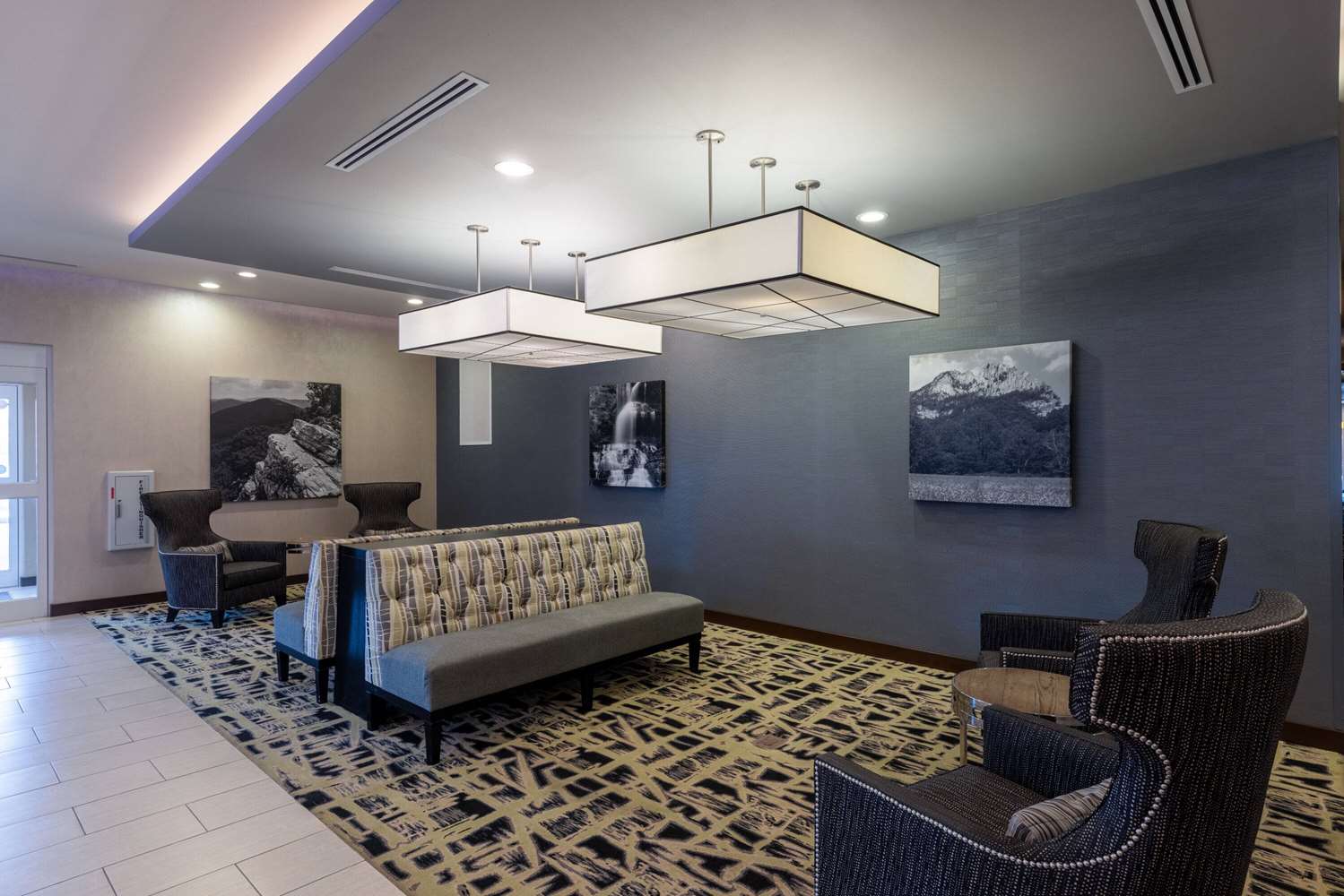 La Quinta Inn & Suites by Wyndham Morgantown 41/60