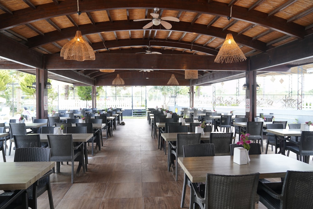 Irem Garden Hotel & Apartments 45/69