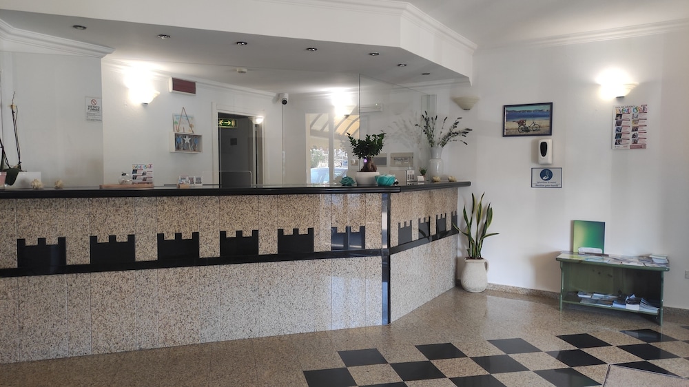 lobby