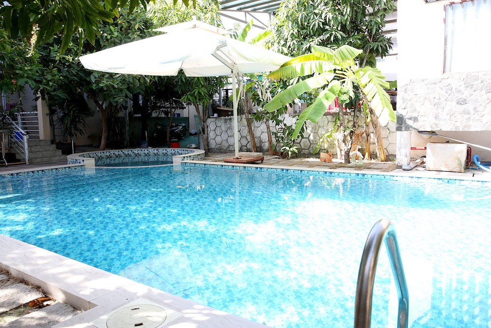 Nohana Hotel 68/71
