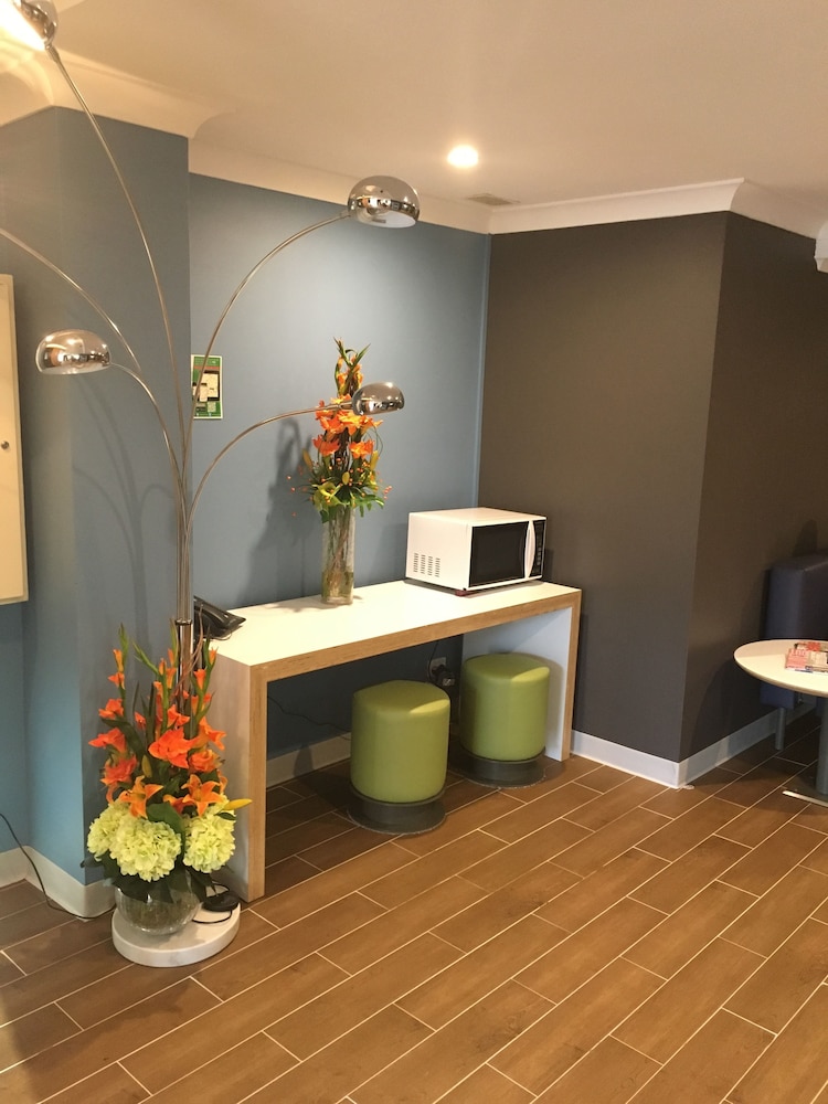 ibis budget Casula Liverpool 13/66