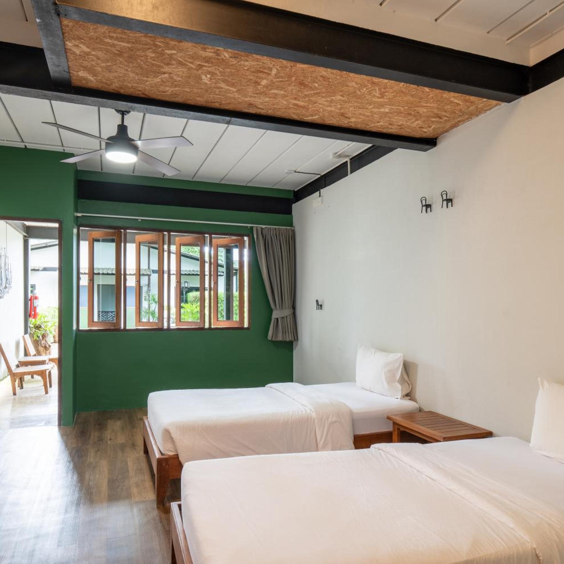 Stage, Twin Beds