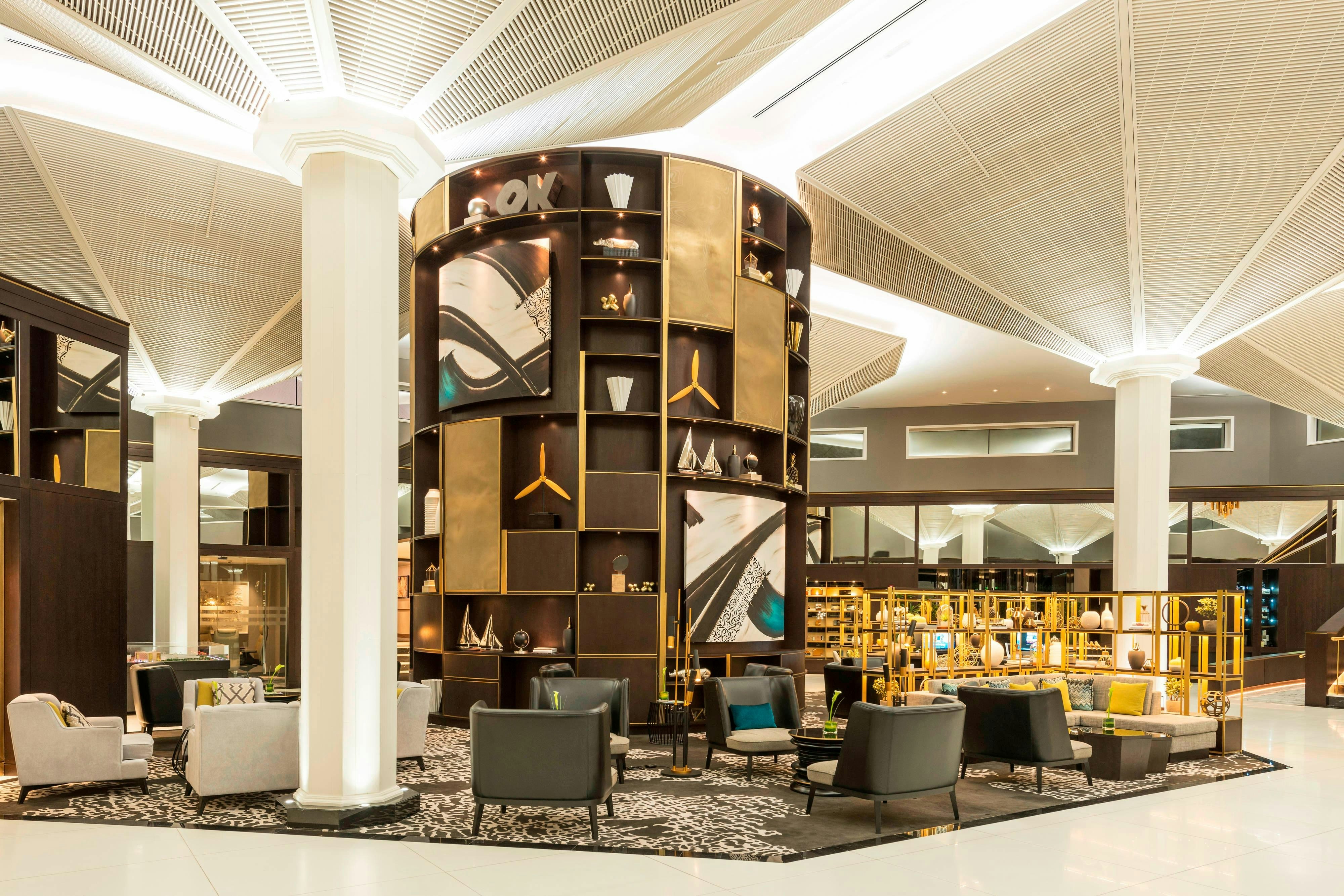 Le Meridien Dubai Hotel and Conference Centre in DUBAI