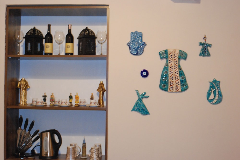 The Pashas House 24/44