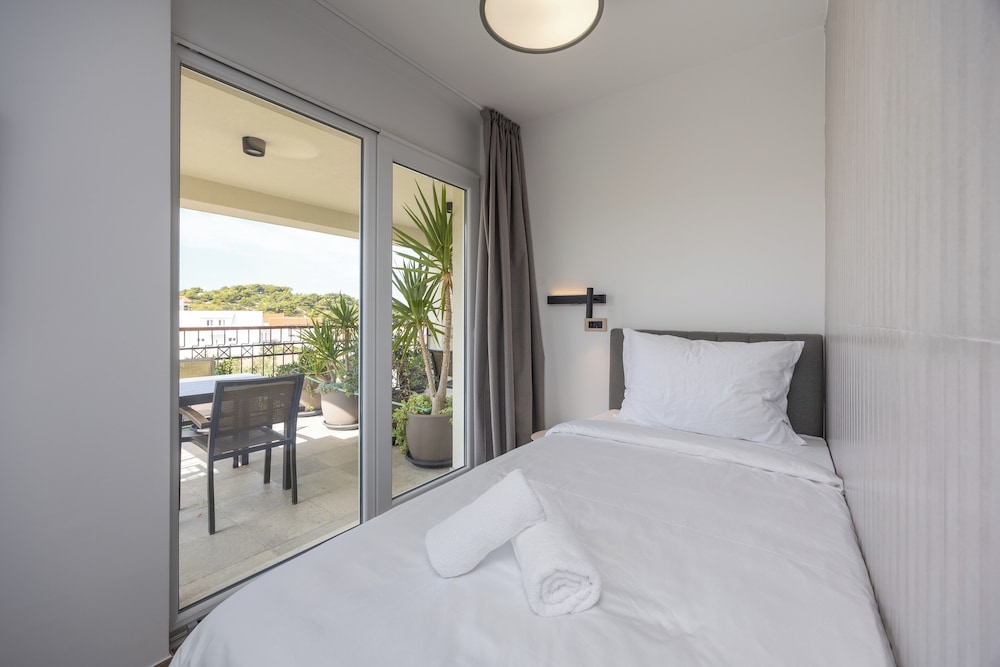 Hotel Teranea 12/50