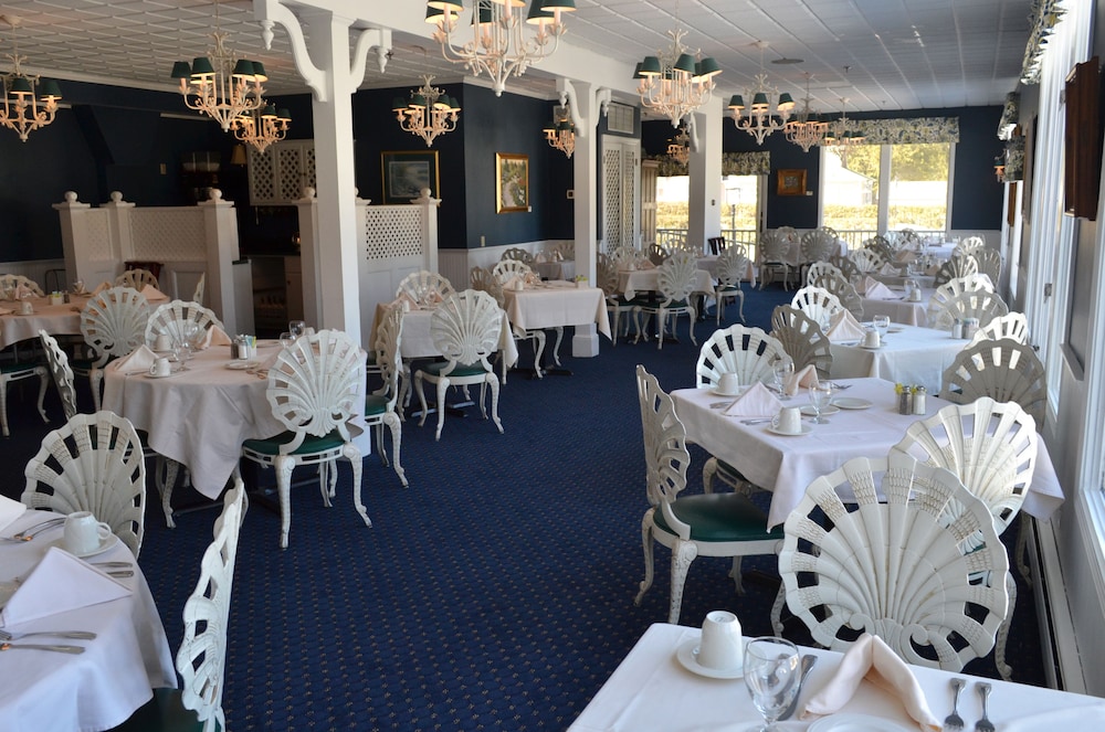 Stafford s Bay View Inn 39/50