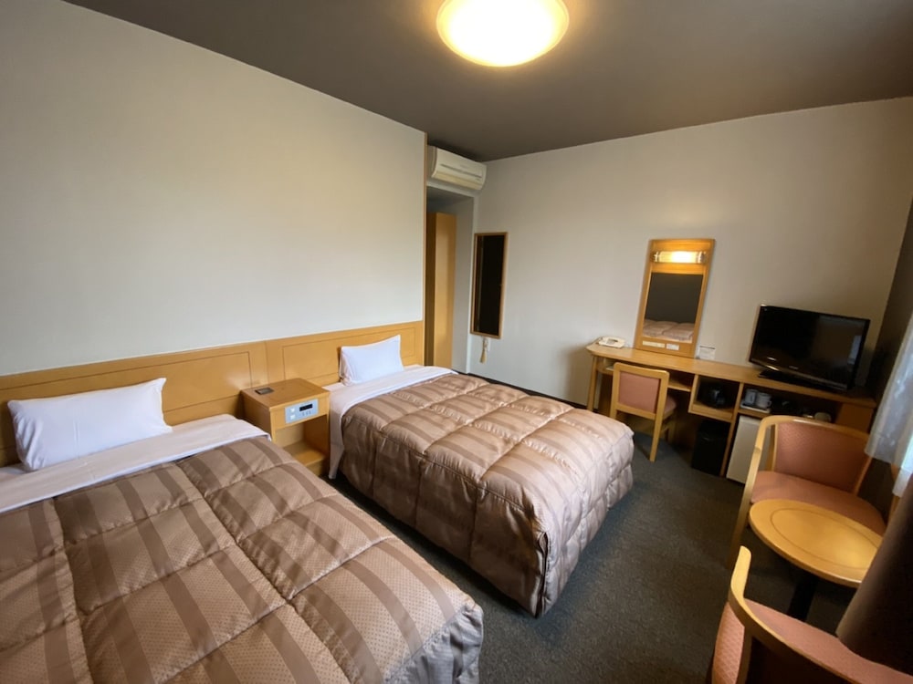 Hotel Route-Inn Wakamiya Inter 7/44
