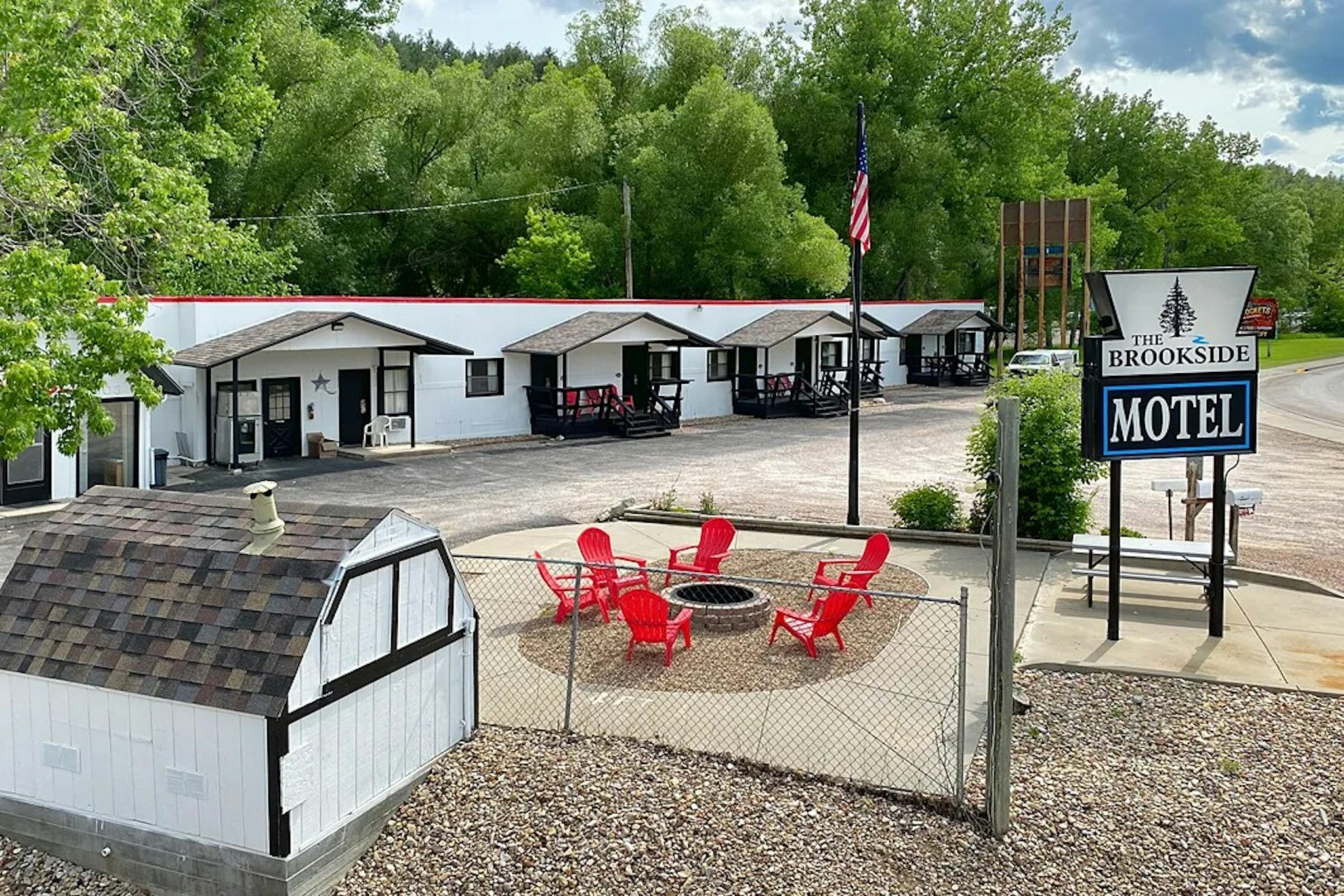 The Brookside Motel 35/37