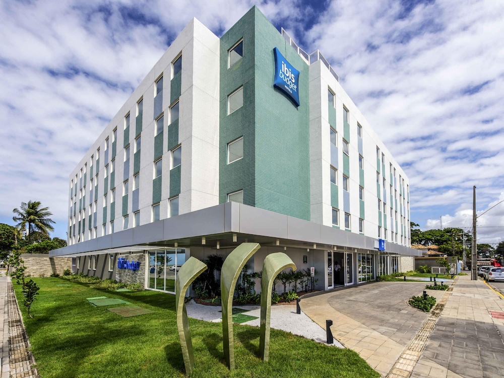 Ibis Budget Recife Jaboatao 8/64
