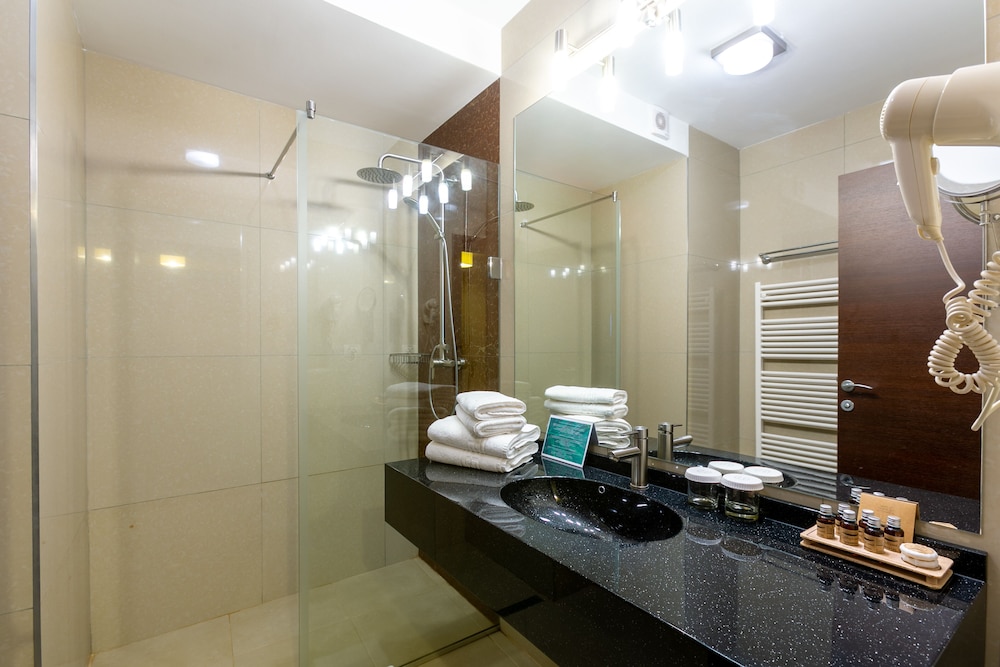 Prestige, Suite, Double Bed, Golden Time Hotel 5/8