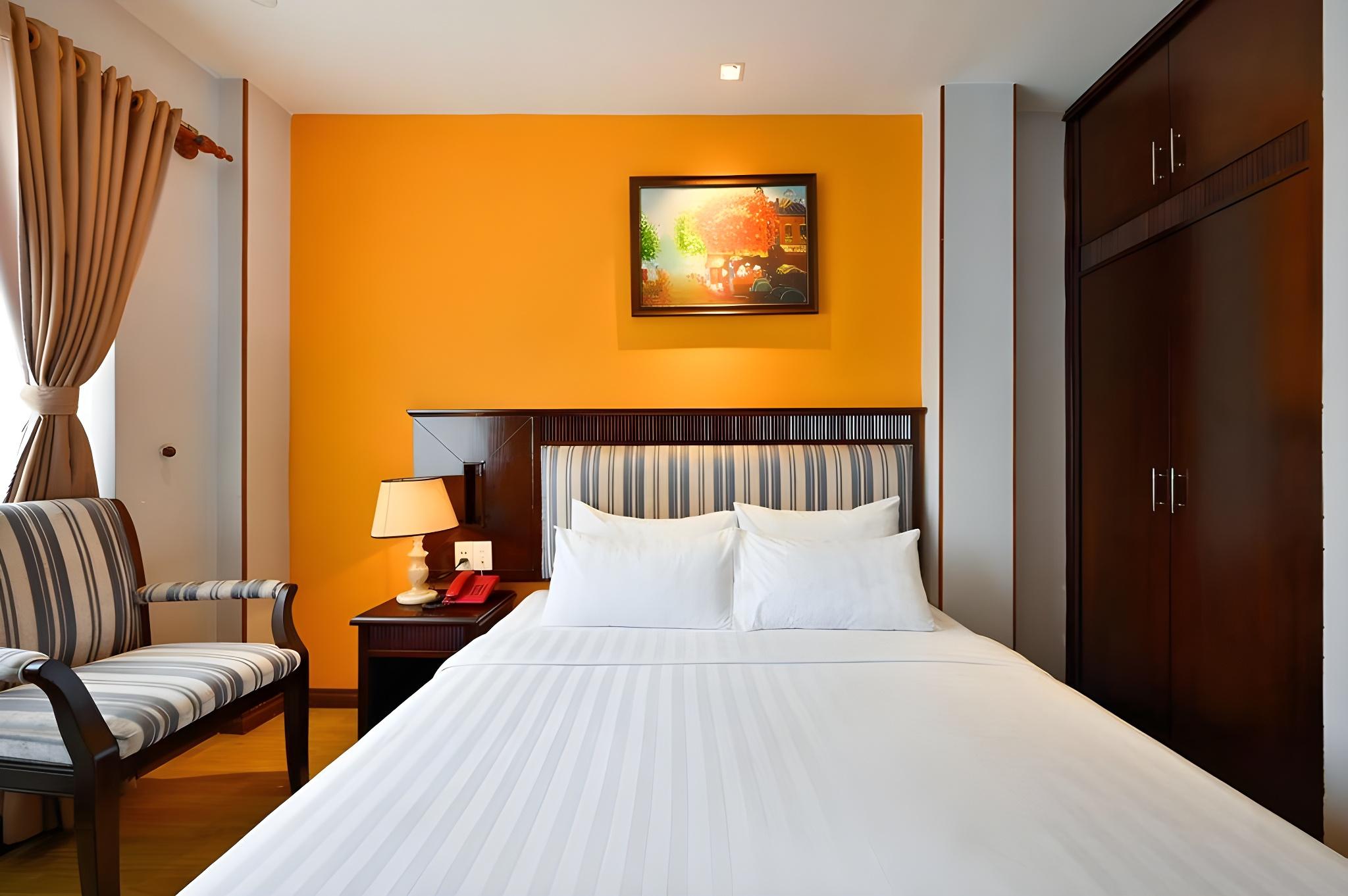 Superior, King Bed