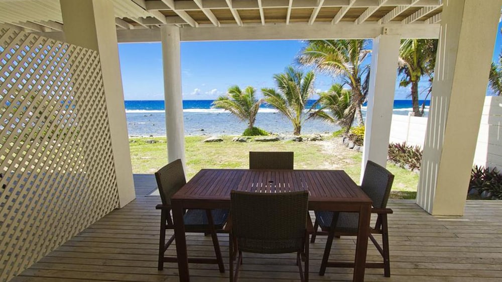 Seaside Beachfront Villas 14/20