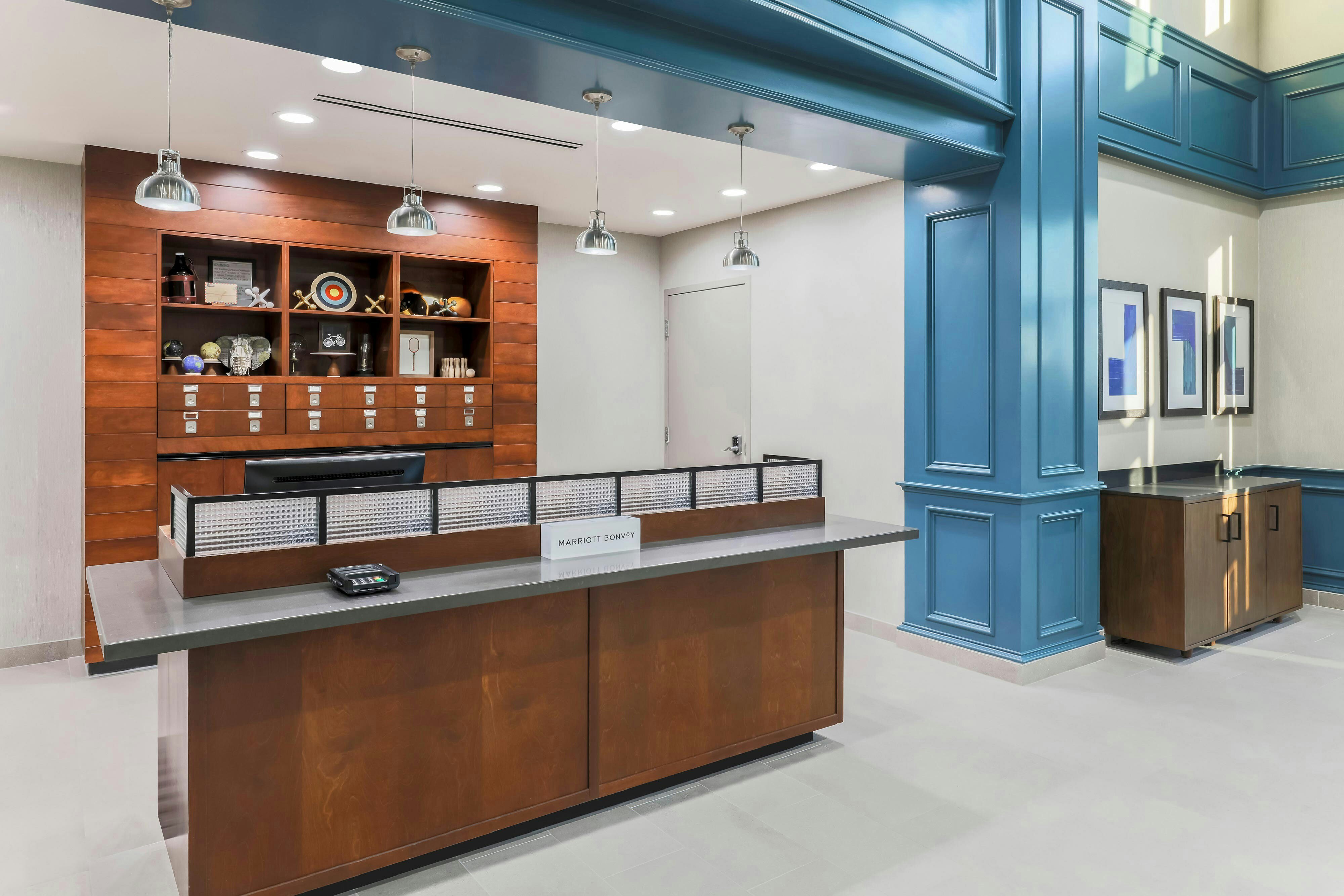 Lobby at Four Points by Sheraton Ontario-Rancho Cucamonga, RANCHO CUCAMONGA - CA