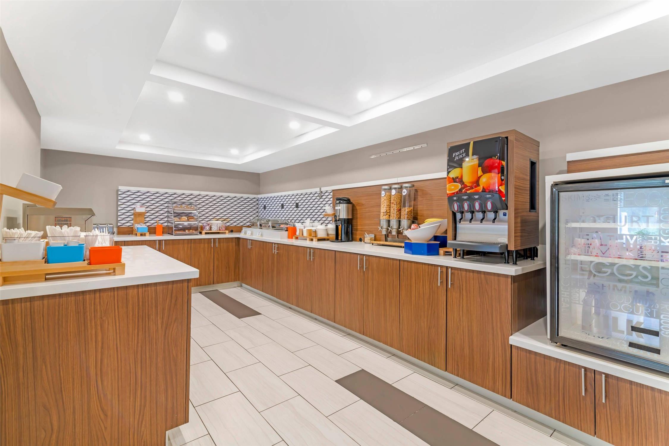 Keene Elm City Hotel, an Ascend Collection Hotel 8/18