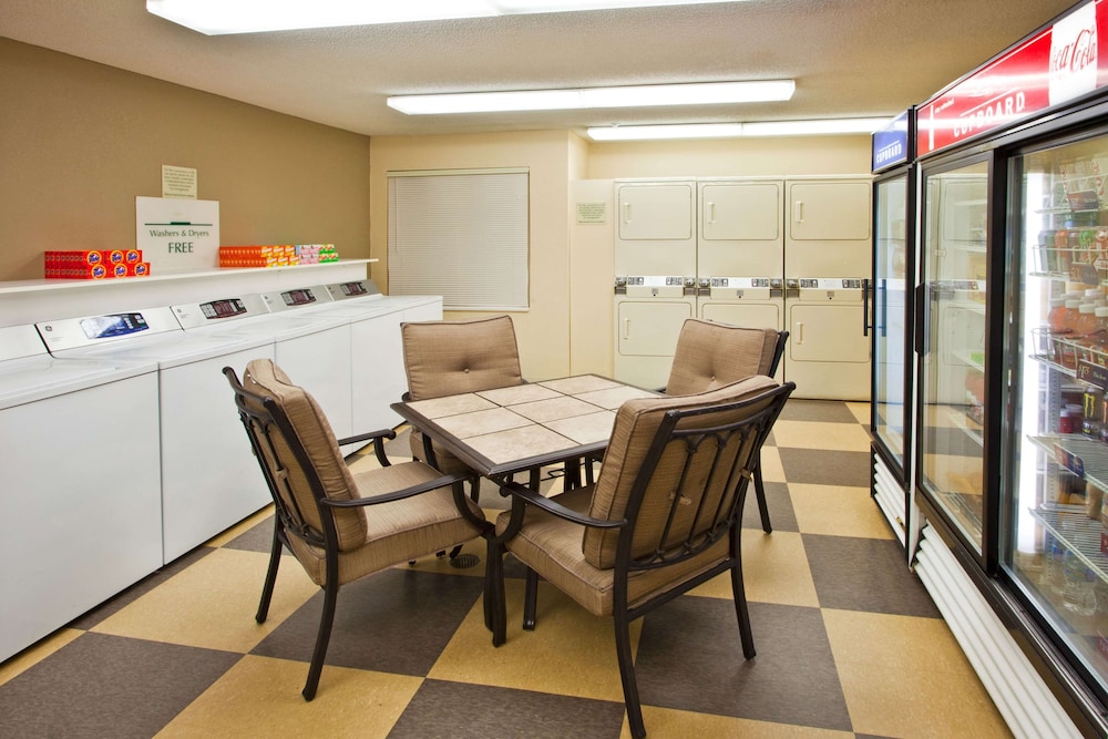 Sonesta Simply Suites Jacksonville 22/29