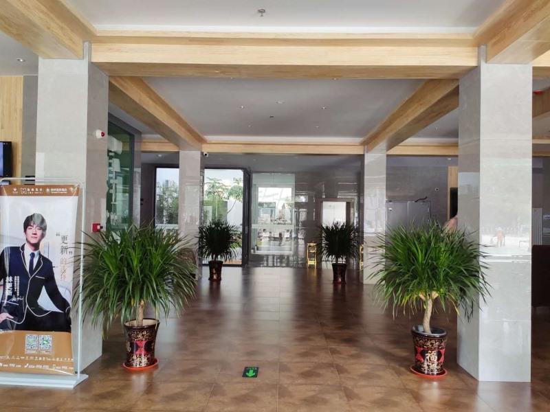 GreenTree Inn Linqu County Pianyi Road Jiufulai Express hotel 11/20