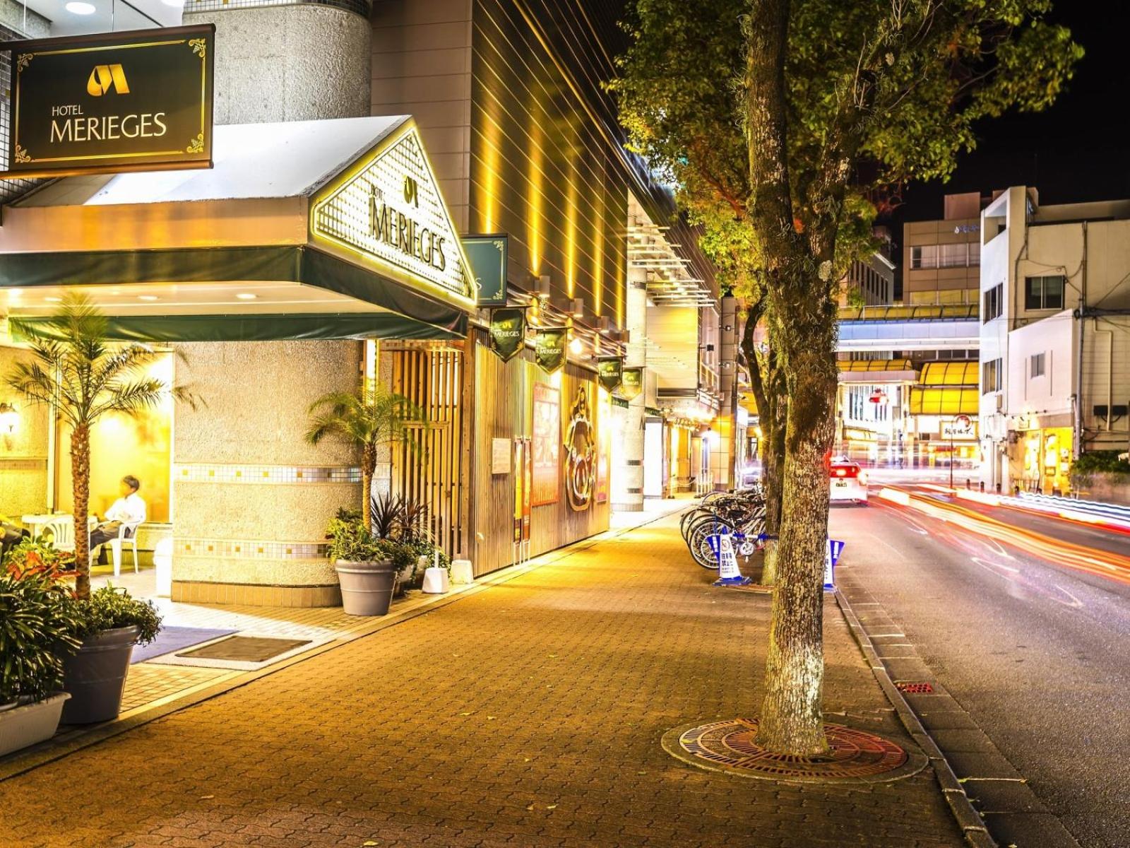 HOTEL MERIEGES 17/17