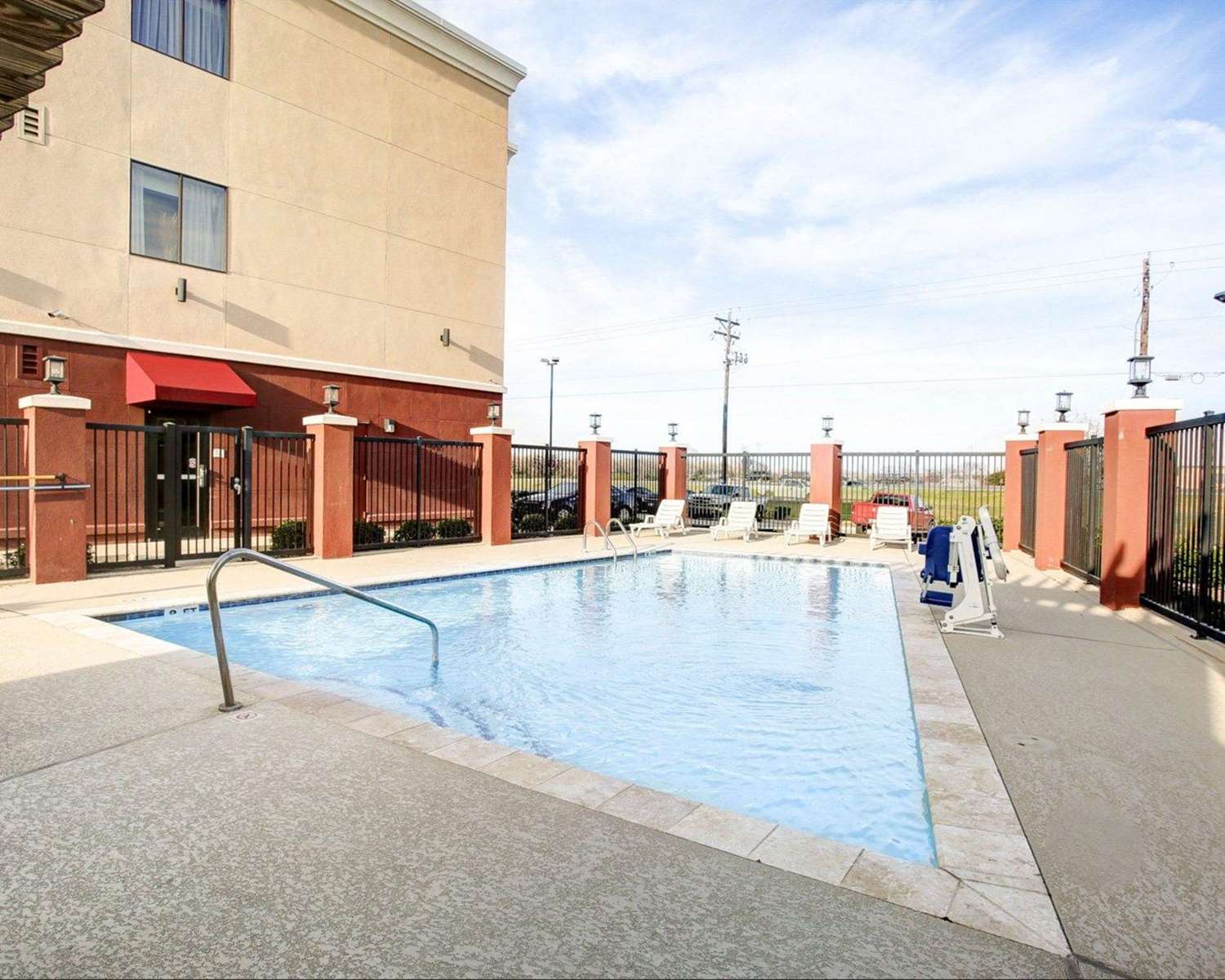 Quality Inn & Suites Bryan-College Station 19/21