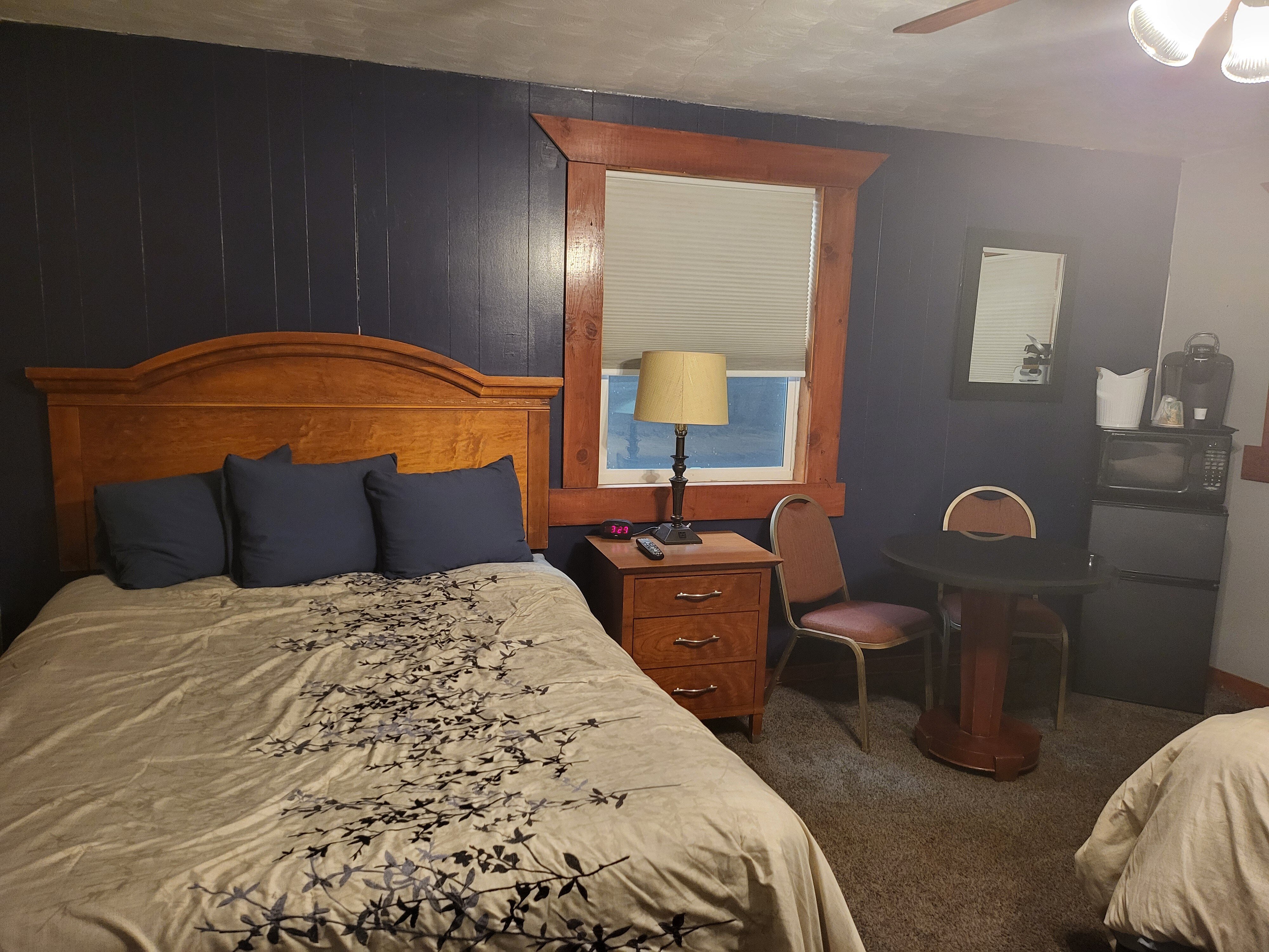 2 Full Beds Non-Smoking