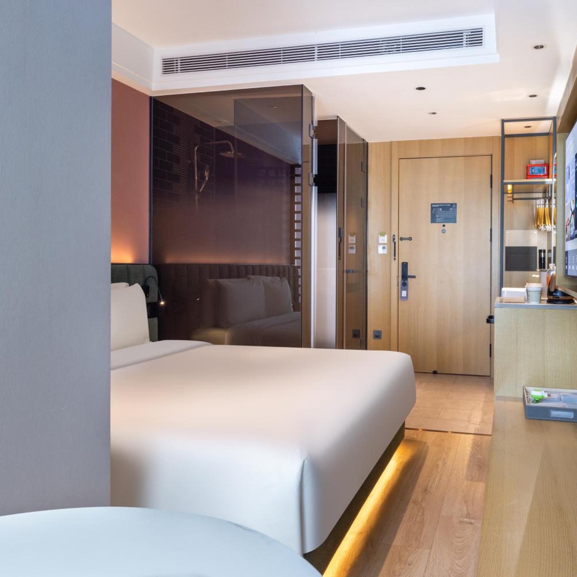 Atour X Hotel Majiabao Metro Station Beijing South Railway Station 23/43