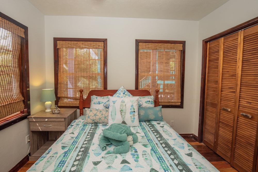 Bella Vista Guesthouse Cabins 58/84
