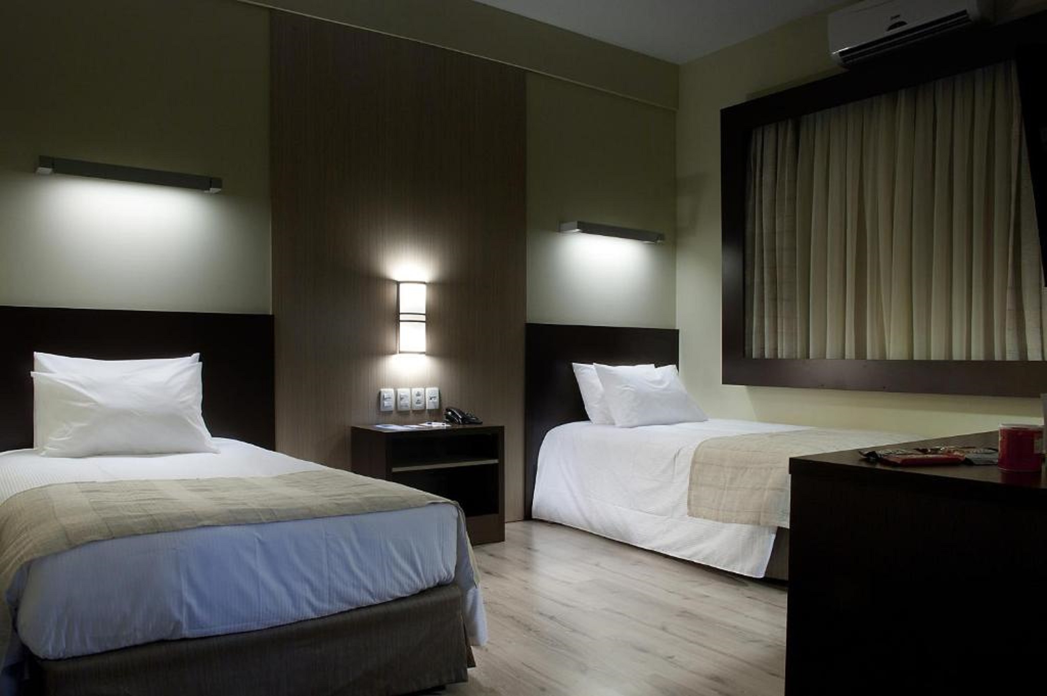 Express, Single, 2 Beds