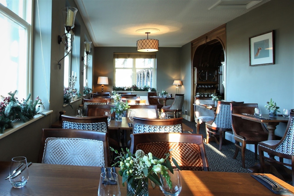 Ravenstone Manor 23/46