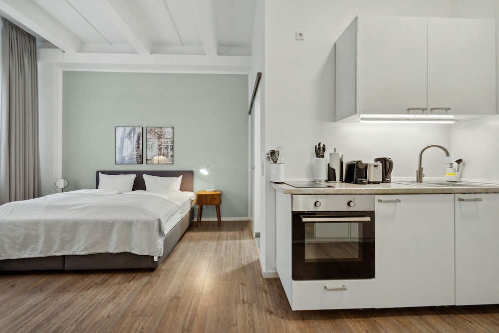 limehome Munich Fritz-Erler Str. 10/50