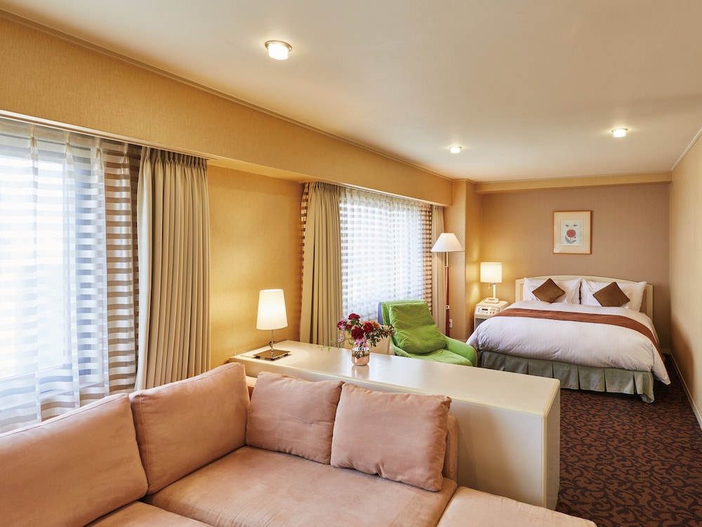 Junior Suite, Queen Bed