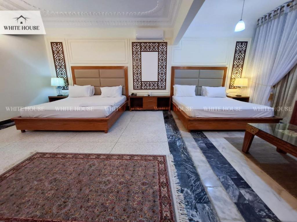 White House Karachi 31/48