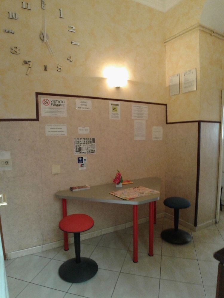 Hotel Cressy 7/63
