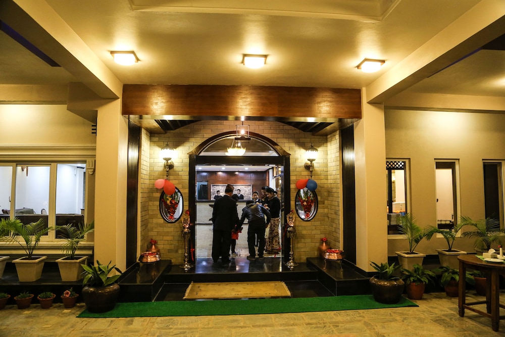 Da Yatra Courtyard Hotel Resort 24/50