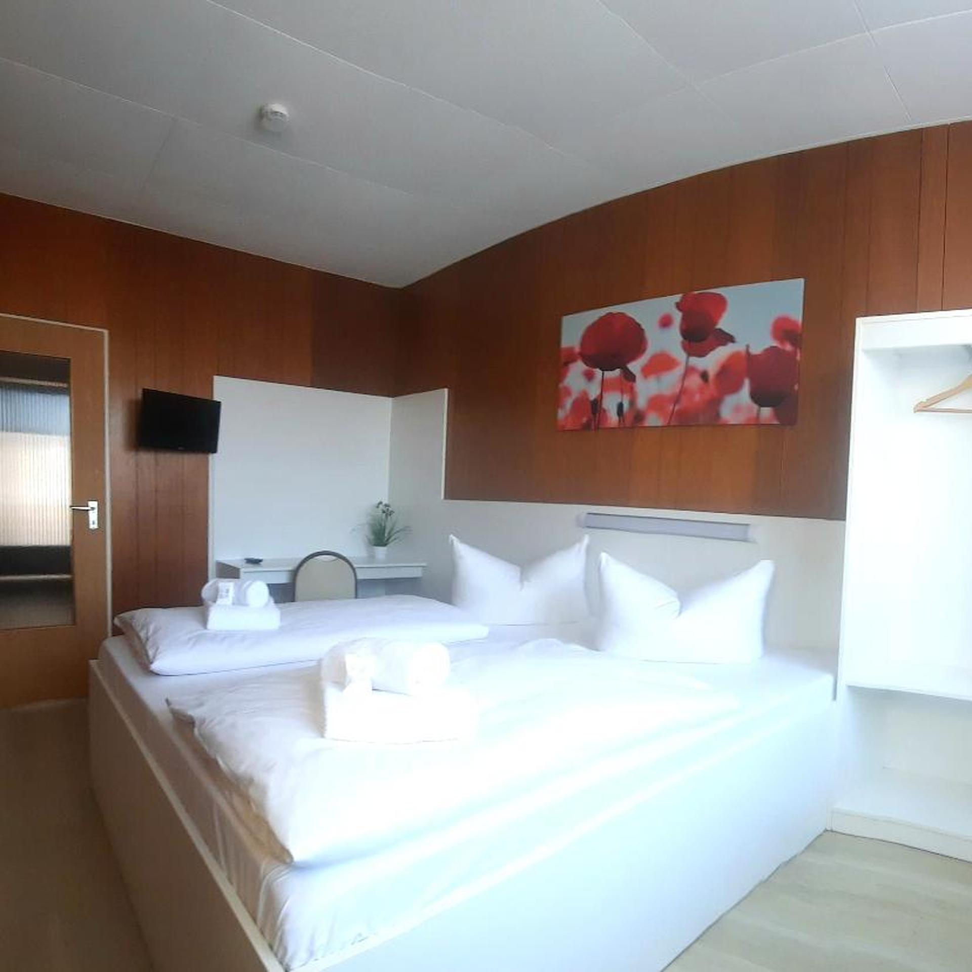 STANDARD, DOUBLE BED